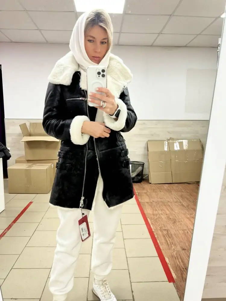 Очень красивая и на первый взгляд добротное .