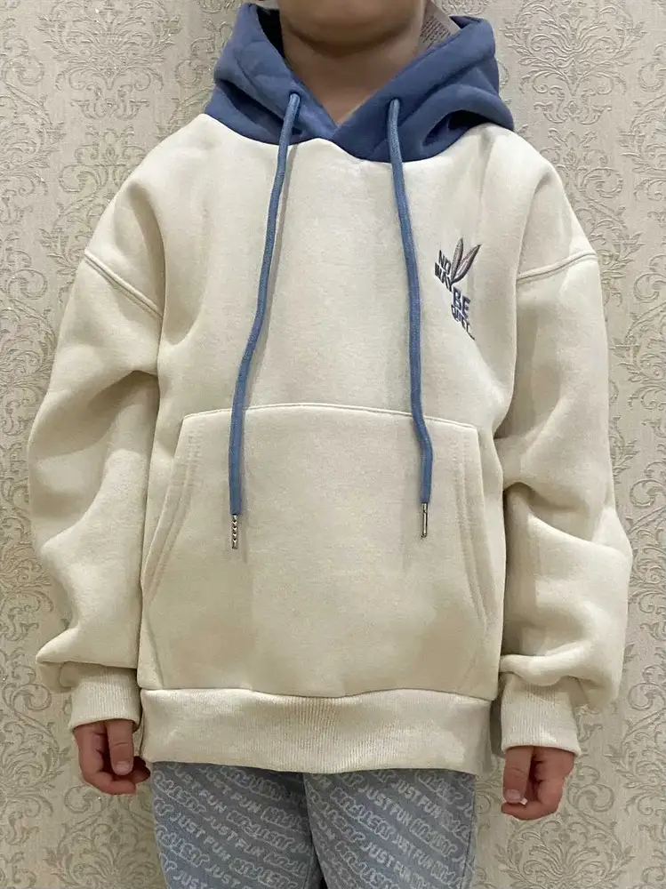 Отличная толстовка! 116 рост ребёнка и взяли 116-122. Качество🔥очень тёплая.