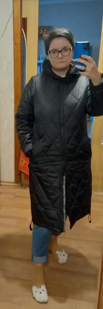 Шикарное пальто.  На свой 50-52 взяла 50 сидит как оверсайз.