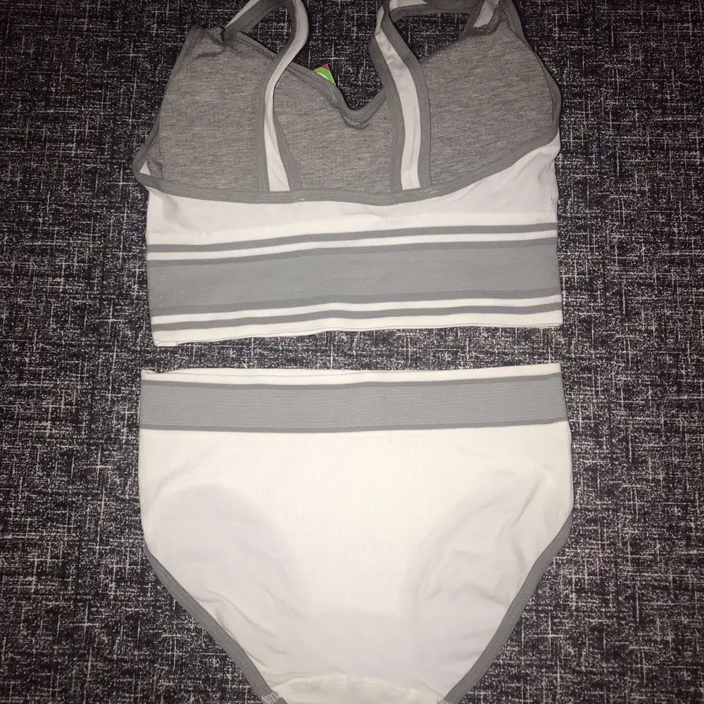 Заказываю второй раз. Очень нравится ткань. Ношу каждый день. Спасибо большое!