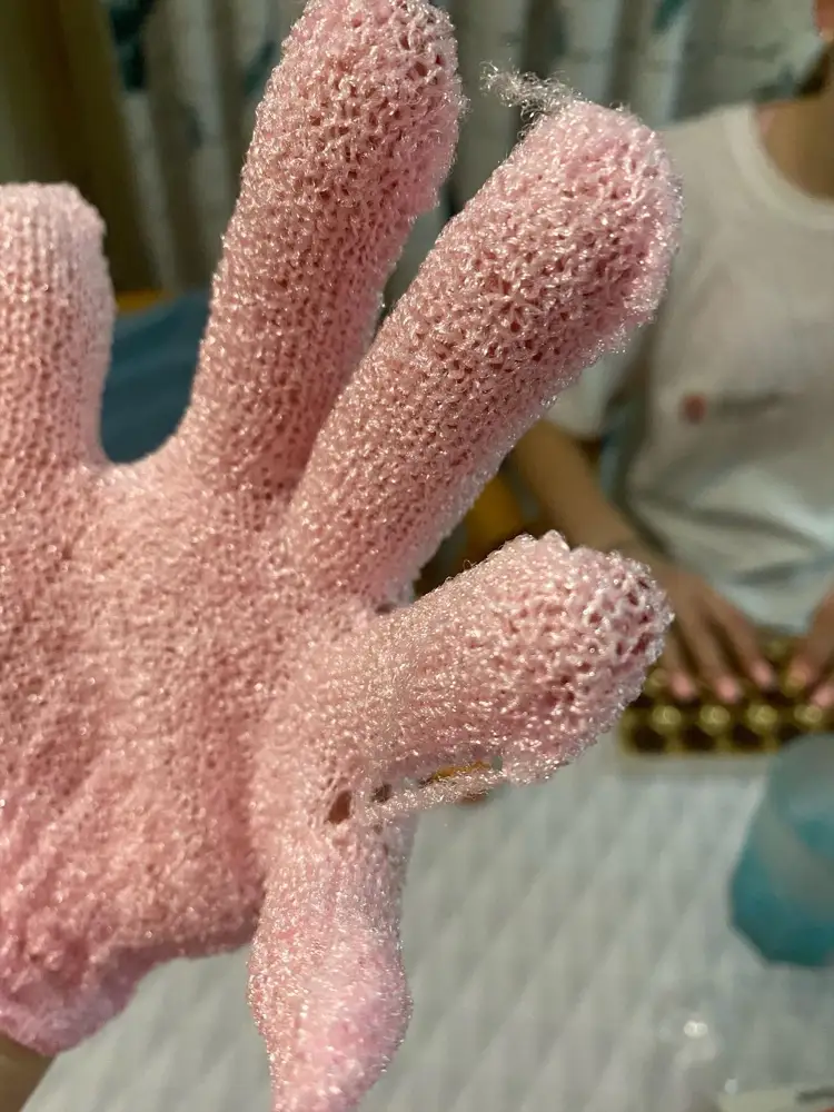 Качество ужасное. Пришли с дырками. Те, что хотела заменить выглядят намного лучше(((