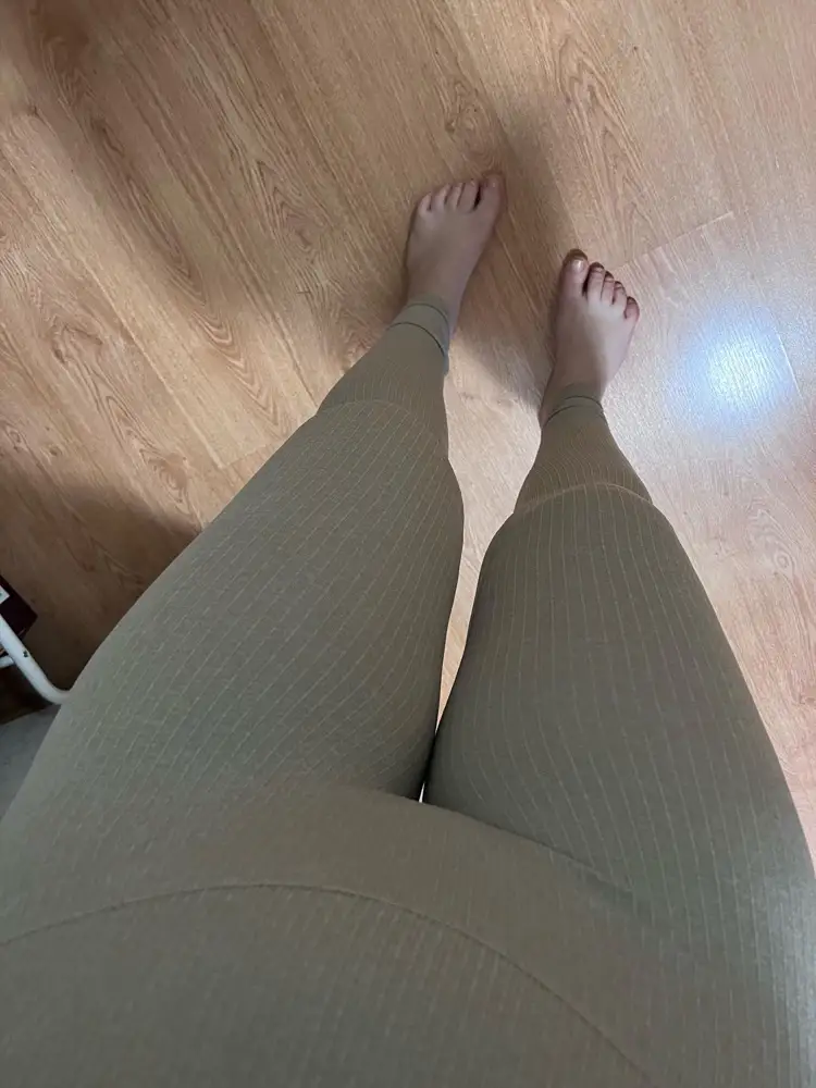 Все супер, швы ровные, нет неприятного запаха. Рекомендую 