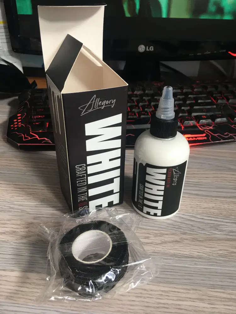 Пришло быстро, плюс подарок очень приятно) 