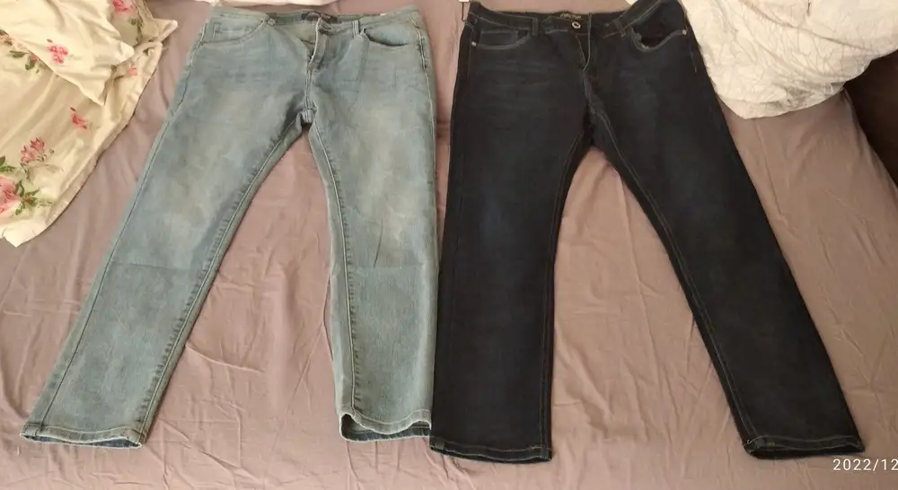 Все нравится,но есть один странный вопрос,брал двое джинс одного размера,но они почему то разной длинны,странновато и ширина немного отличается)А в целом очень неплохие на ощупь,не знаю как носится будут)