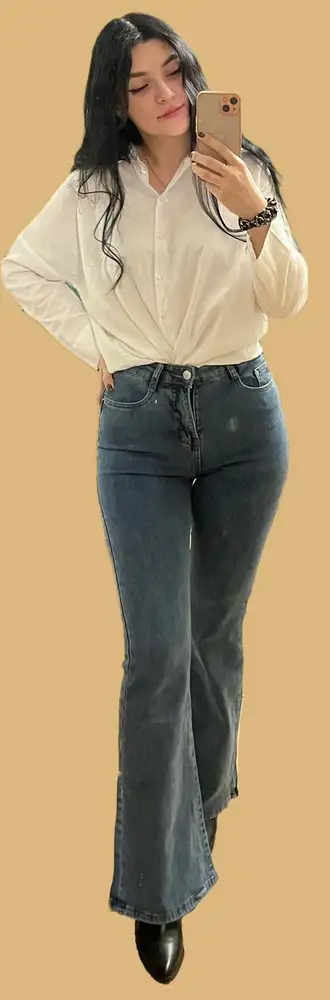 Девочки, джинсы просто нереально классные😮‍💨 Размер соответствует, длина на рост 163 немного большевата, но это не критично, с небольшим каблуком прям самый раз. Качество отличное, никаких нареканий вообще.