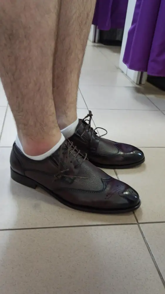Туфли отличный, смотрятся дорого, качество хорошее, идут в размер, сын доволен, спасибо производителю