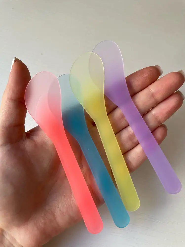 Упаковано все хорошо, красивые😇😇