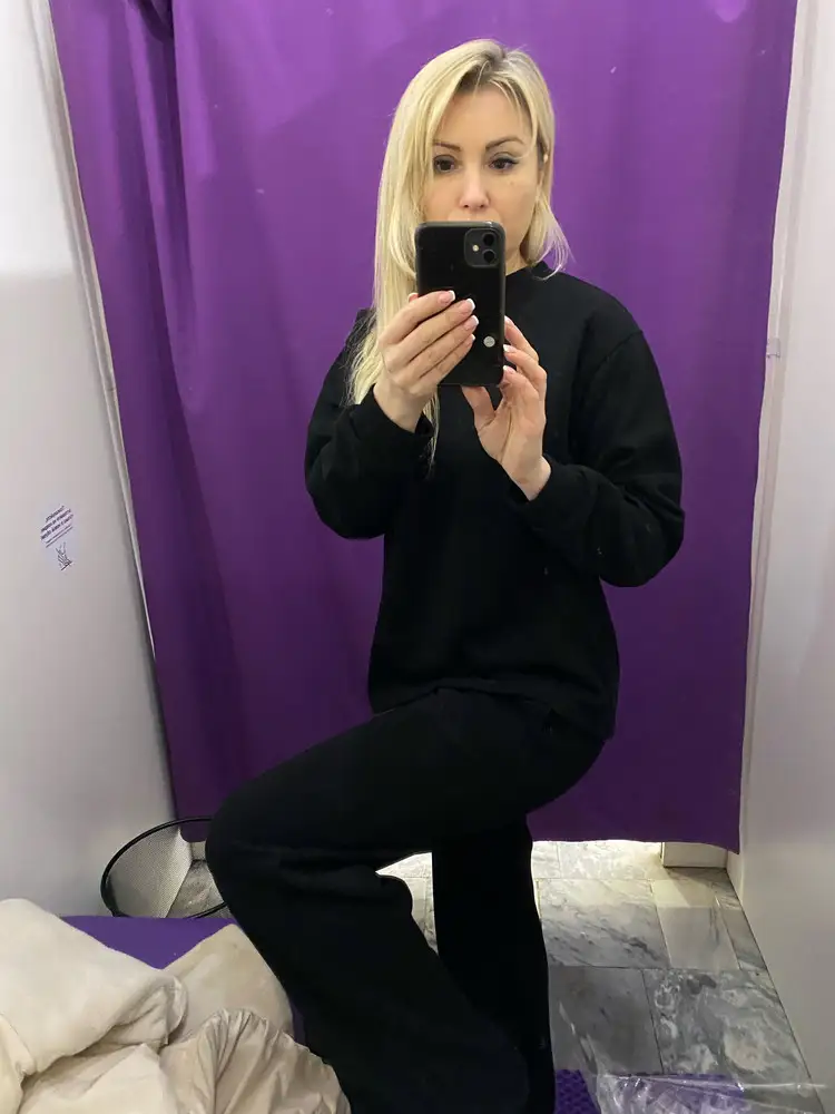 Классный костюм,приятный к телу-рекомендую👍🏻