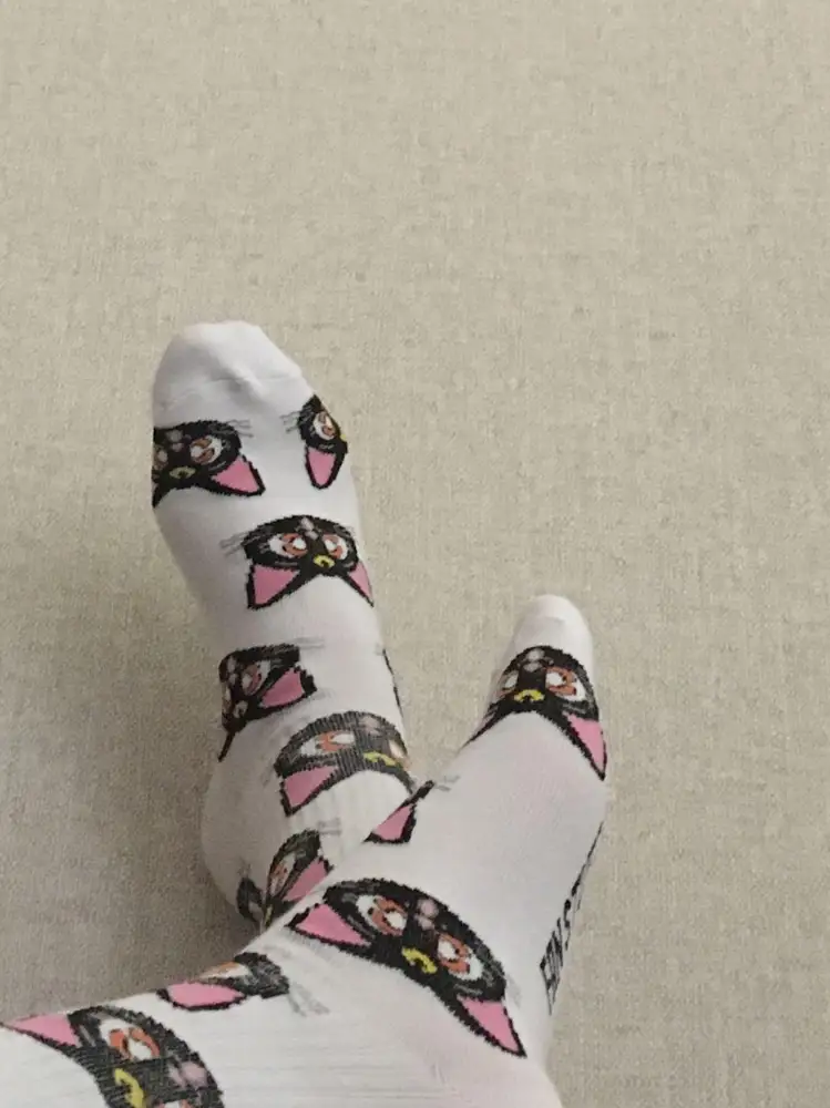 милые носочки,мягкие,хорошо тянутся 💗