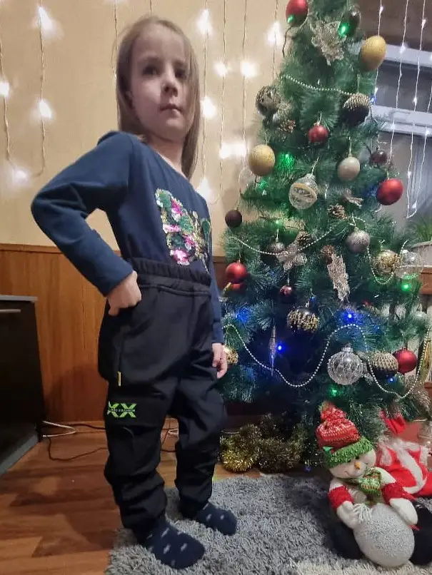 Штаны тёплые, качество супер.