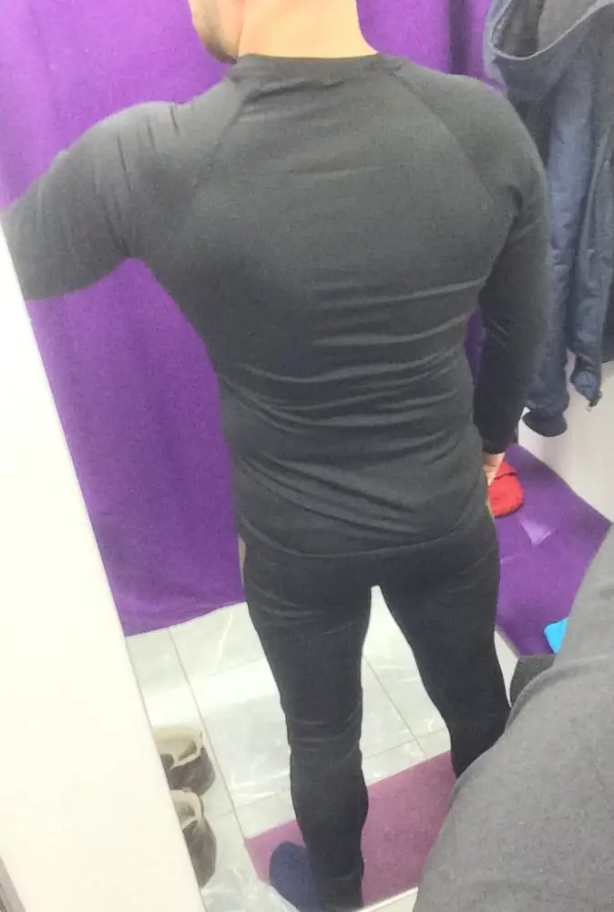 Термобелье пришло хорошее. На рост 170 вес 85 отлично село. За такие деньги прямо супер. В общем все норм понравилось. Советую.