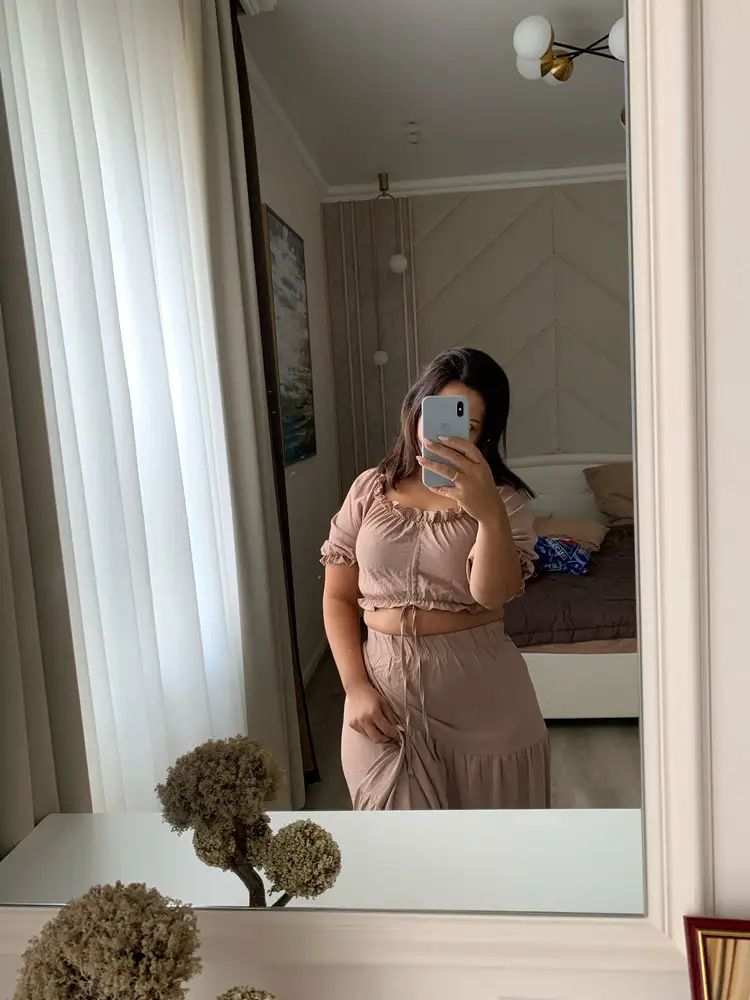 Костюм отличный! Ткань хорошая! Советую!