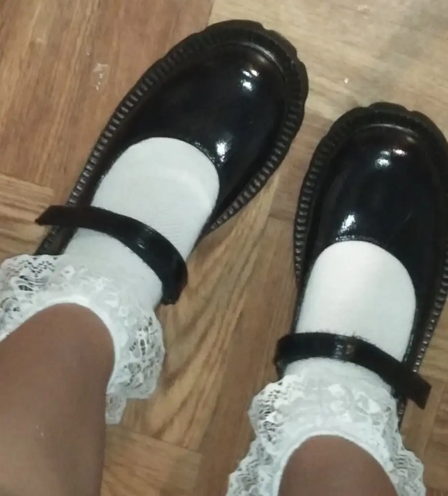 носочки отлично смотрятся с этими туфлями))💌