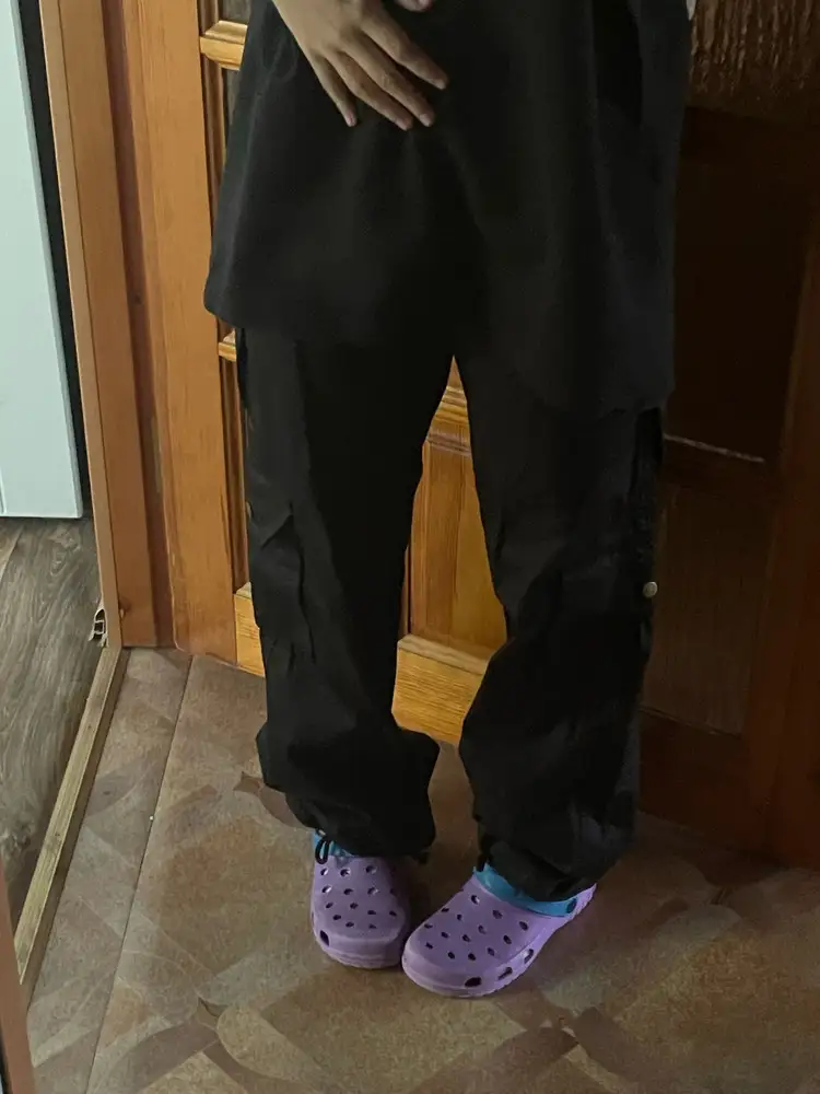 Крутые,но в талии большие, длинноваты, но затяжка внизу решила проблему.