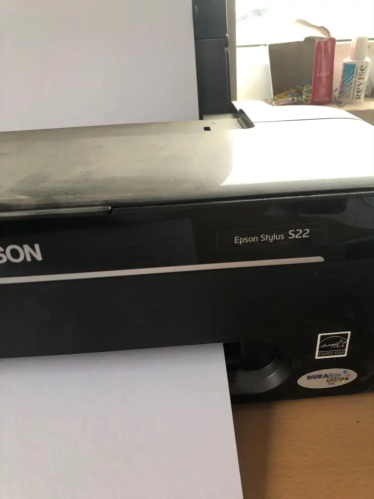 Для принтера  epson stylus  s 22 РАБОТАЕТ!!!