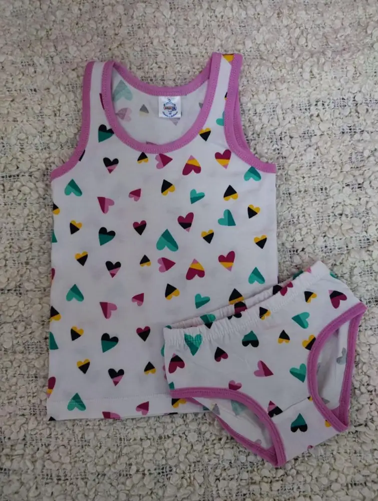 Очень понравился комплект маечка с трусиками, материал мягкий приятный, прям комфортно дочке в нём, размер идеально подошёл на 98 сел отлично, упакован хорошо, доставка быстрая, это очень порадовало, спасибо ВБ и продавцу за качественный товар, ставлю 5 звёзд👍