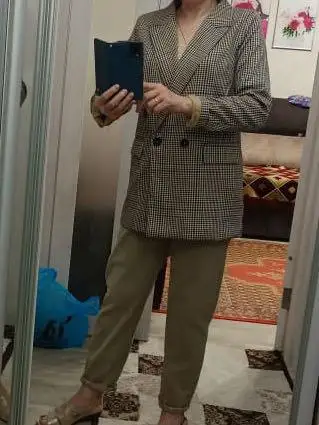 Все отлично, размер в размер. Заказала тете она в восторге. 