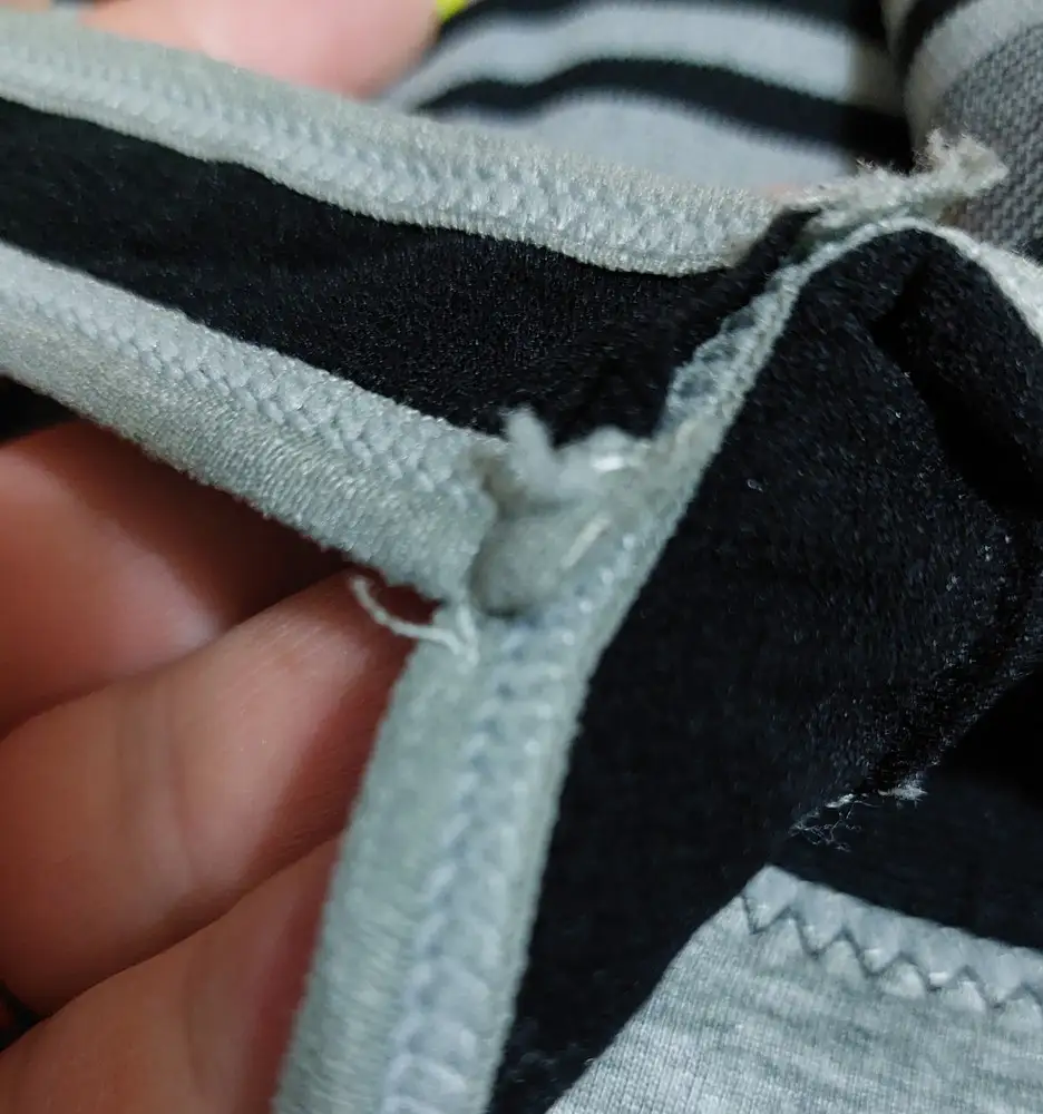 Сделано кустарно, этих денег не стоит.