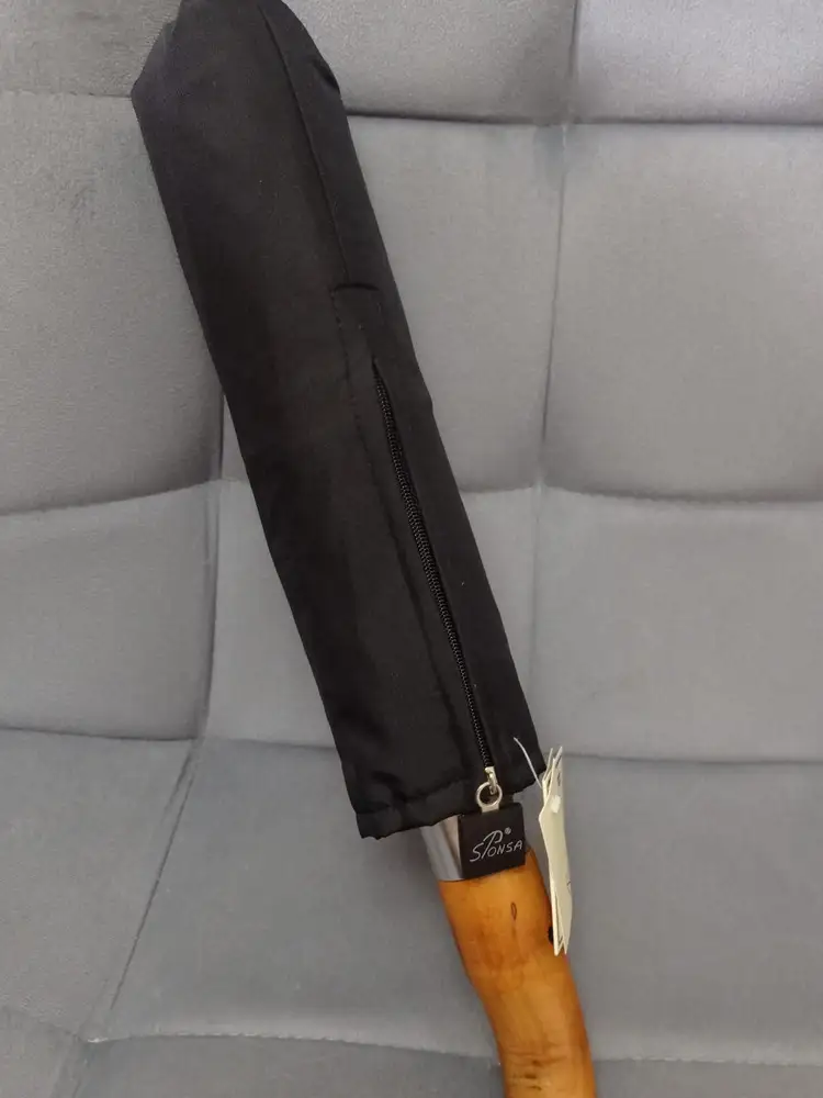 Зонт компактный, отличная ручка, в любом хозяйстве пригодиться и качественный механизм, долго прослужит!