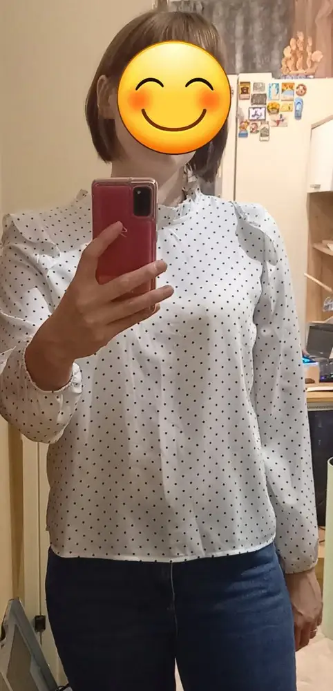 Размер подошел 50 на 46-48,не электризуется, материал приятный к телу