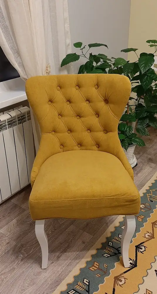 Кресло такое красивое! И очень удобное. Большое спасибо производителю за отличное качество!