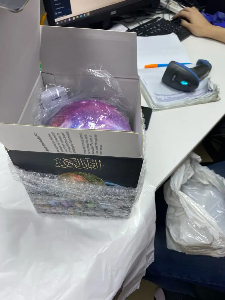 Пришёл не тот цвет, ждать следующий нет времени , на подарок