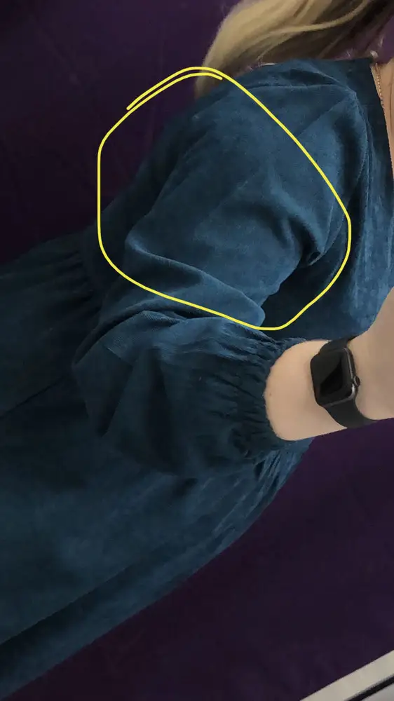 Качество хорошее , но маломер, на 48 надо брать 50, на груди и руках если брать в размер очень узко. Жаль но пришлось вернуть, так как размер не соответсвует заявленному