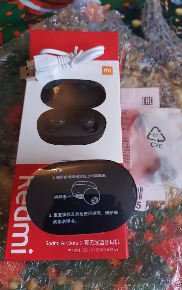 Отличные наушники. Звук прекрасный, без шипения и постороннего шума. Упаковпны аккуратно. Сын остался доволен. Спасибо продавцу!