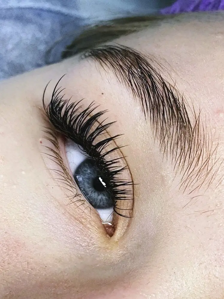 Отличные реснички 🥰